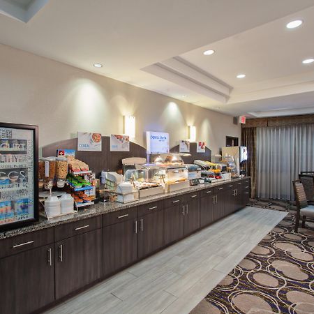 Holiday Inn Express & Suites Wharton By Ihg Экстерьер фото