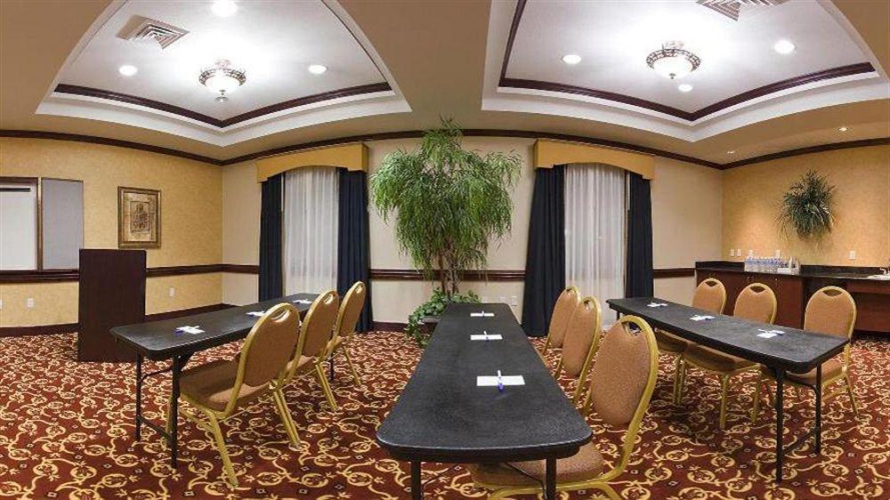 Holiday Inn Express & Suites Wharton By Ihg Экстерьер фото