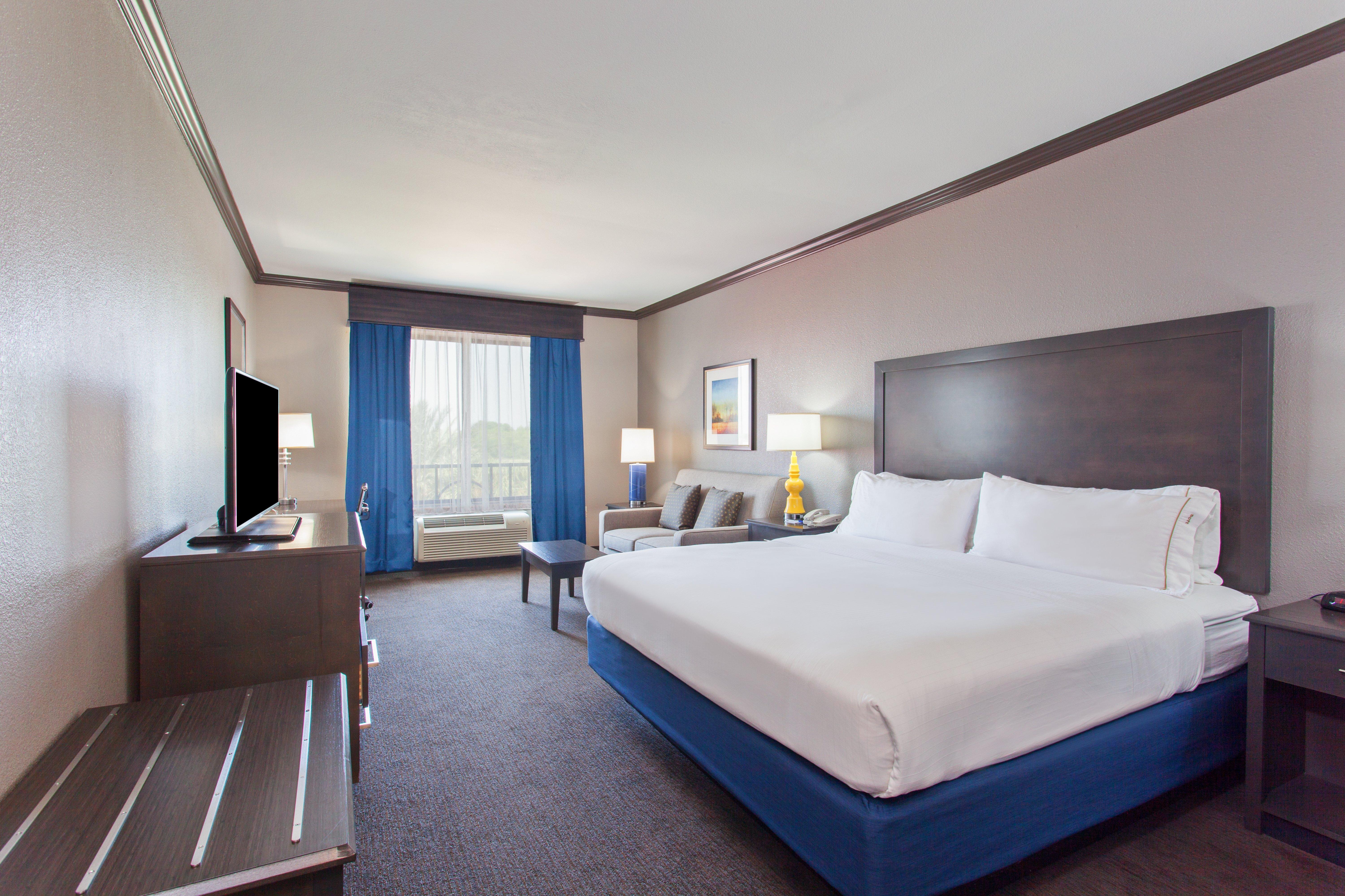 Holiday Inn Express & Suites Wharton By Ihg Экстерьер фото