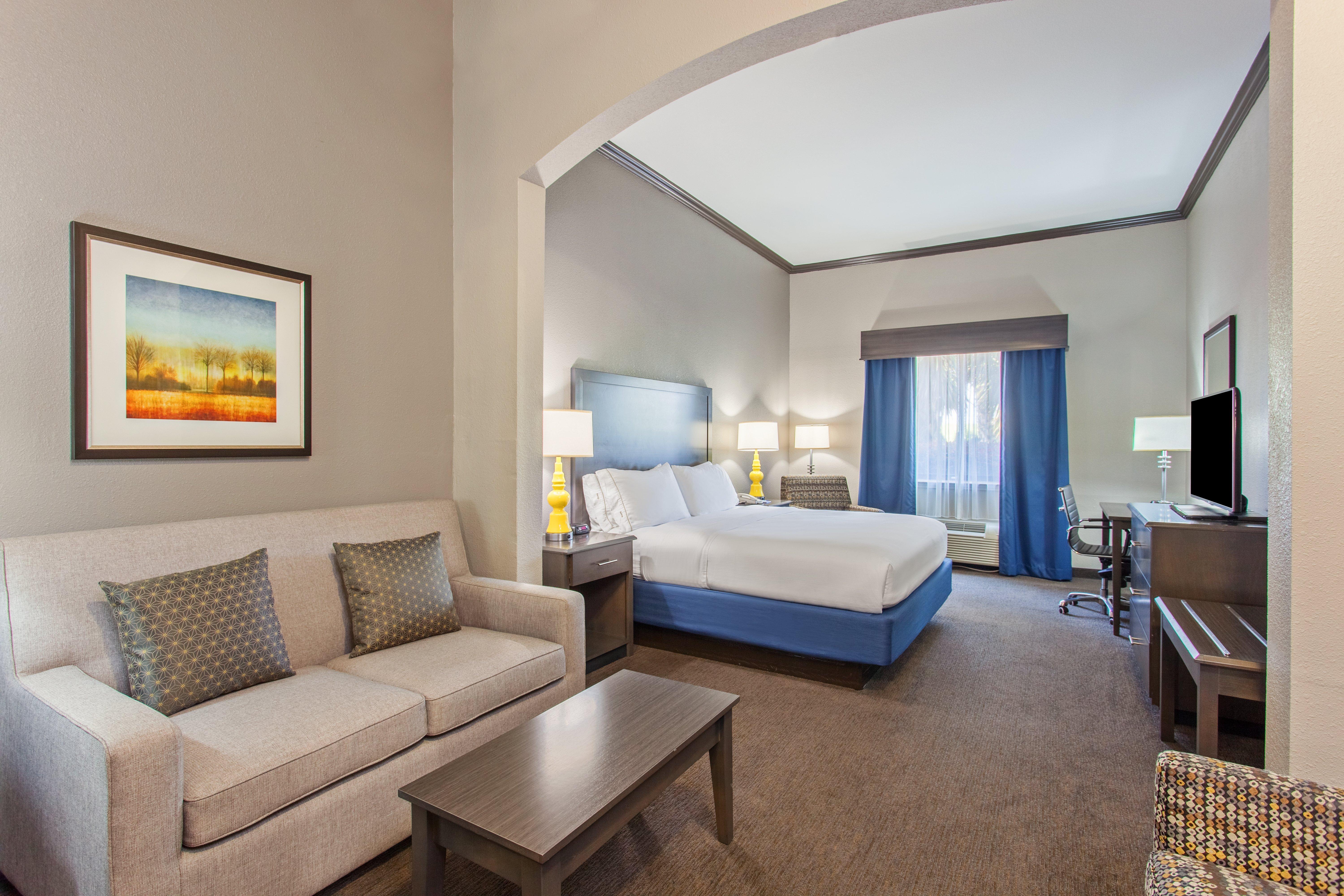 Holiday Inn Express & Suites Wharton By Ihg Экстерьер фото