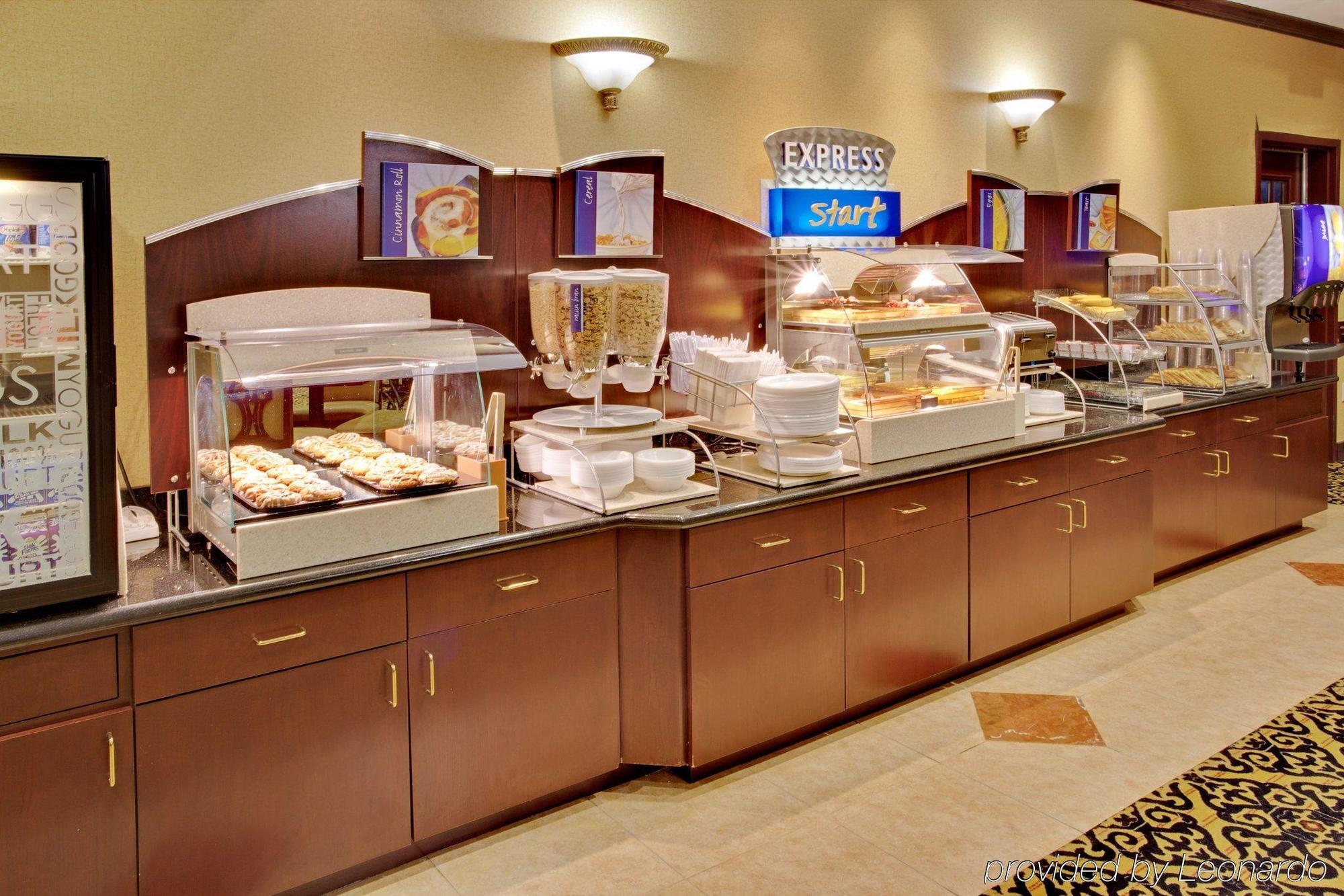 Holiday Inn Express & Suites Wharton By Ihg Ресторан фото